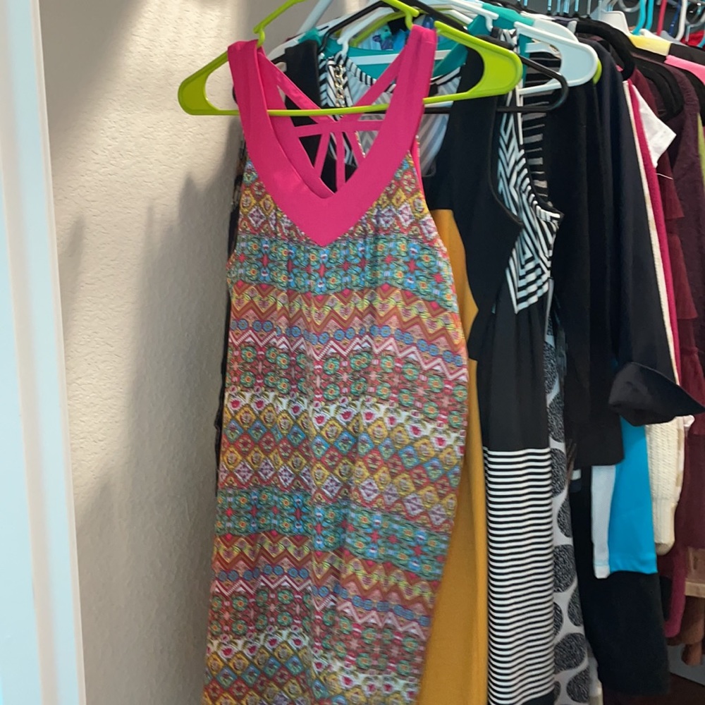 Dress - Picture 3 of 3